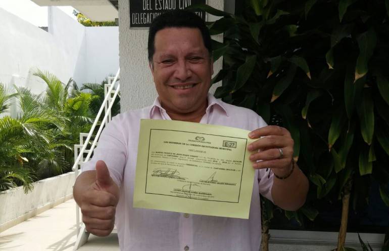 Manolo Duque recibió credencial que lo acredita como nuevo alcalde de Cartagena