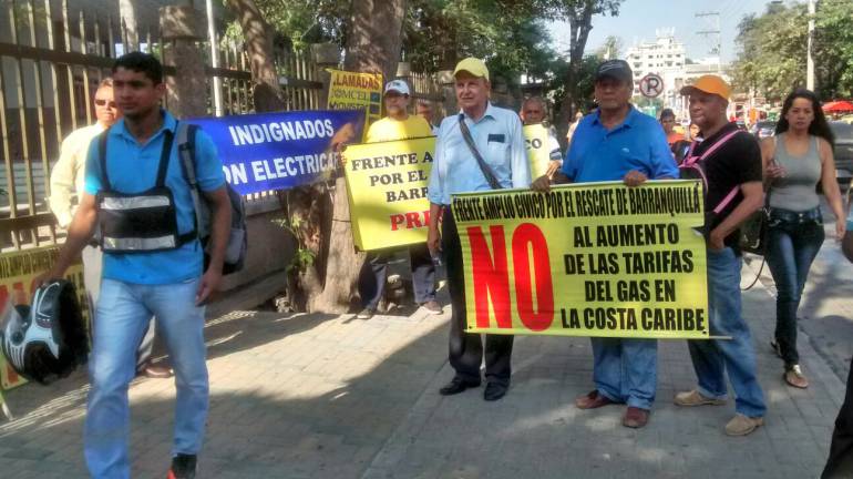 Plantón contra alzas en energía y gas