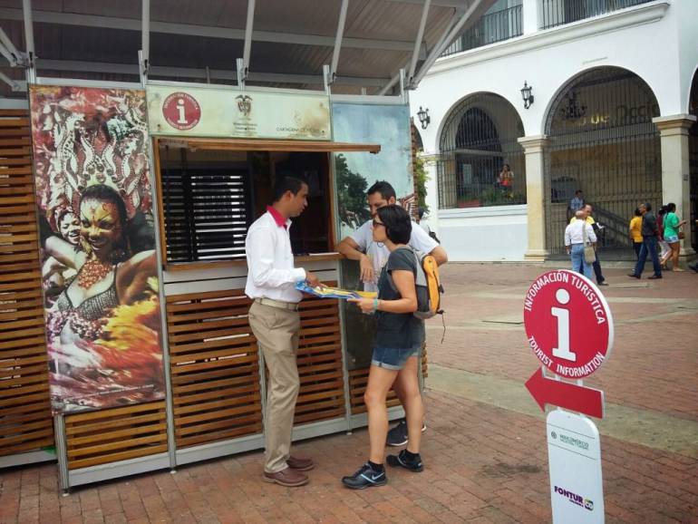 Más de 100 mil viajeros acuden a los puntos de atención turísticos de Cartagena
