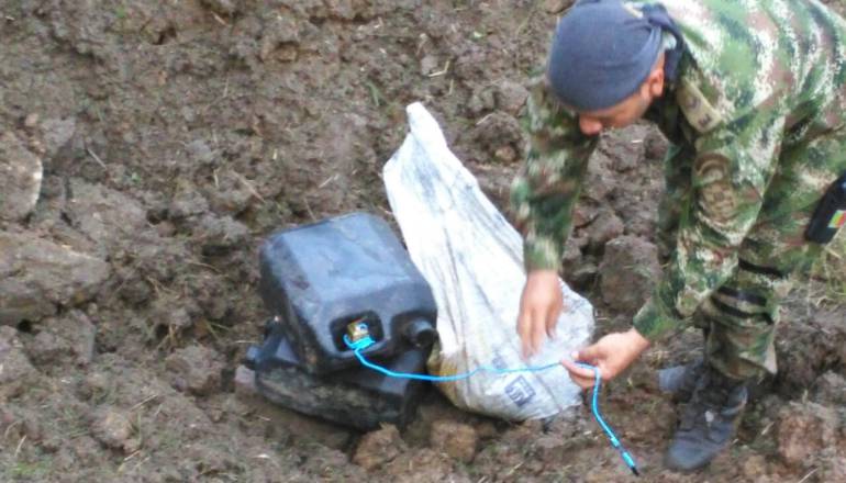 Ejército destruyó artefactos explosivos abandonados al sur del Tolima