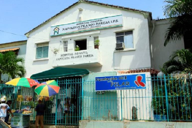 Por cirugía tardía de apendicitis, niño de 8 años en estado crítico en Cartagena
