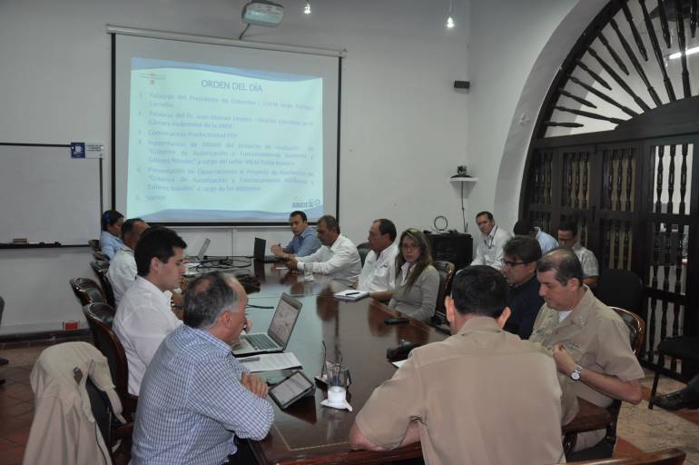 Dimar socializa proyecto de resolución “Comité de astilleros” en Cartagena