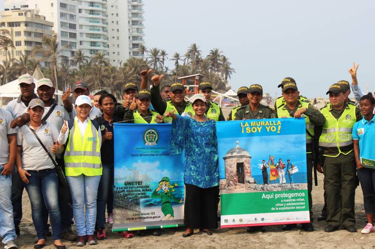 Realizan jornada de limpieza en las playas de Cartagena