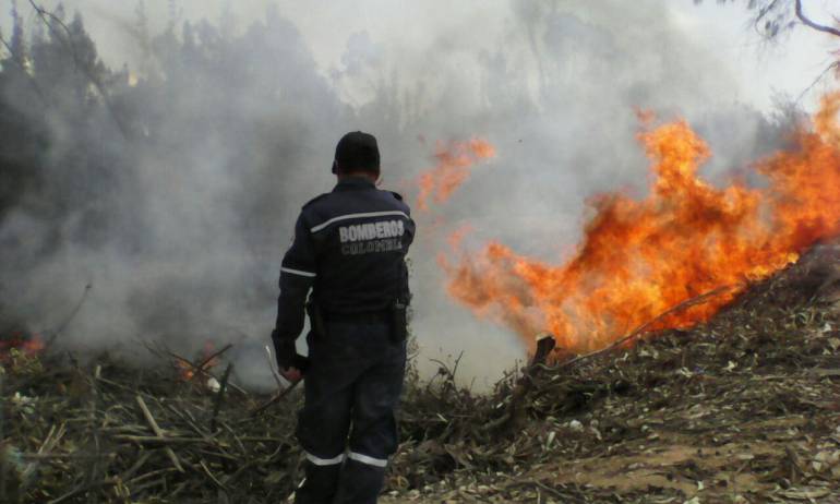 Incendio forestal en Sáchica, Boyacá - Caracol Radio