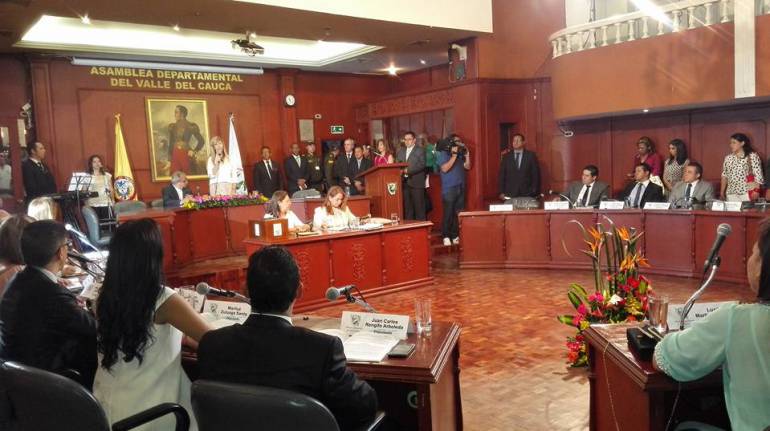 Asambleas y Diputados reclaman participación en el proceso de paz