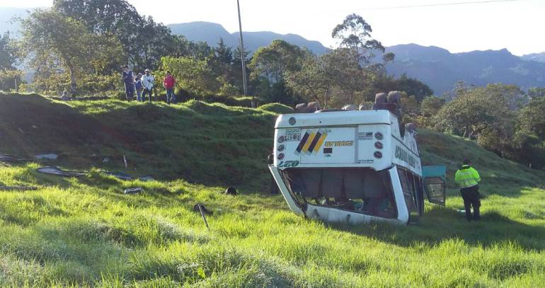 Supertransporte abrió investigación a empresa de transporte escolar en Boyacá: Supertransporte abrió investigación a empresa de transporte escolar que reportó fatal accidente en Boyacá