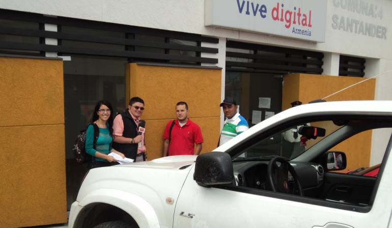 Caracol Radio continúa acompañando a los líderes de cada comuna para evidenciar el proceso electoral que se vive en cada sector