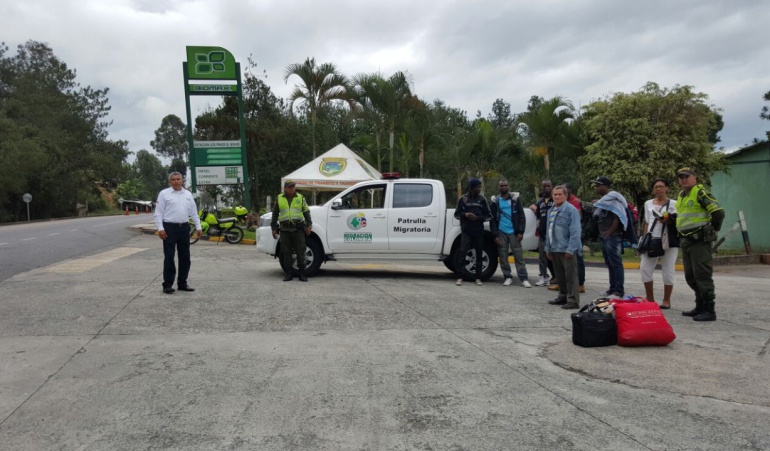 Inmigrantes en Cauca: Trece inmigrantes fueron sorprendidos por la Policía Metropolitana en el Cauca