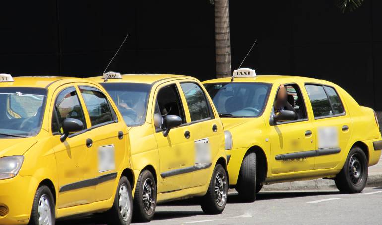 Todo está listo para que el taxi de lujo comience a rodar en Medellín