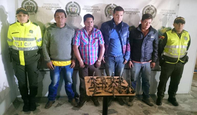 En libertad cuatro personas señaladas de apedrear camiones durante paro camionero en Boyacá: En libertad cuatro personas señaladas de apedrear camiones durante paro camionero en Boyacá