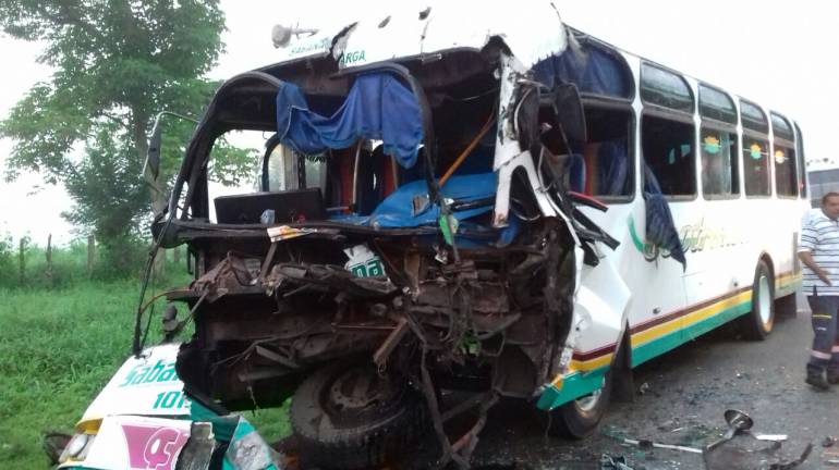 veintisiete heridos en accidente en carretera Cordialidad