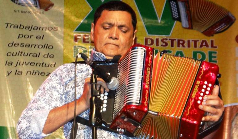 Julio Rojas Buendía dos veces Rey Vallenato: El mundo vallenato lamenta la partida de Julio Rojas Buendía