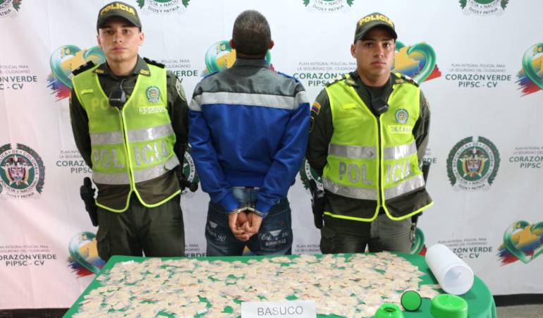Llevaba en un termo mil dosis de bazuco