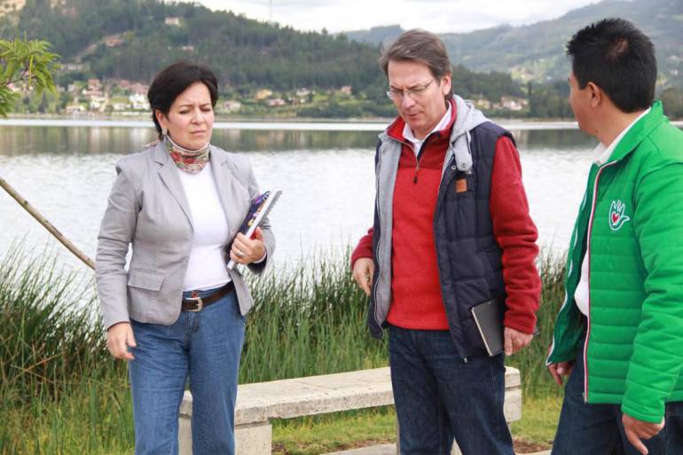 Emergencia sanitaria por contaminación del Lago Sochagota en Paipa, Boyacá: Emergencia sanitaria por contaminación del Lago Sochagota en Paipa, Boyacá