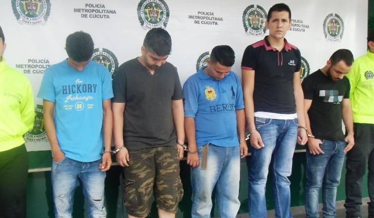 Banda de "los H"
