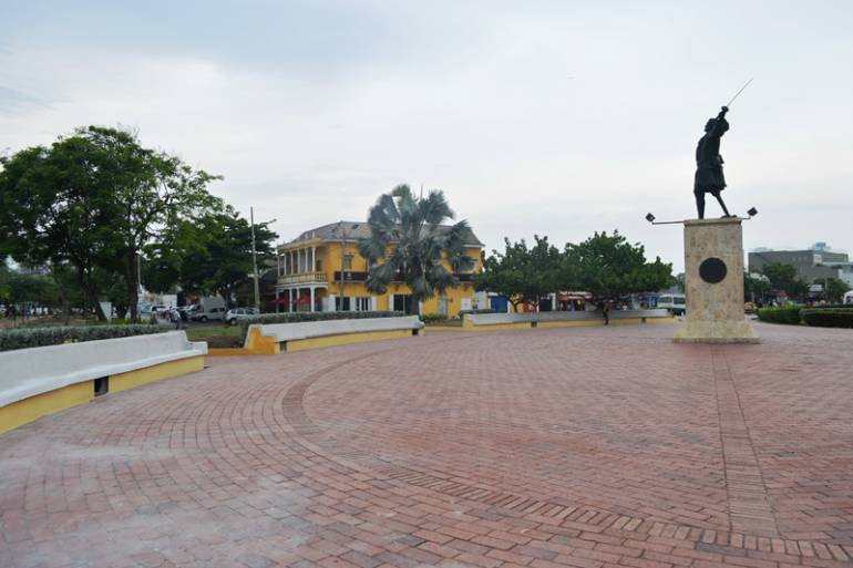 Escuela Taller recupera la Plazoleta de Blas de Lezo: Escuela Taller recupera la Plazoleta de Blas de Lezo