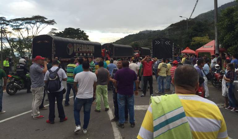 En libertad seis camioneros de Boyacá sindicados de obstruir vías en el paro camionero: En libertad seis camioneros de Boyacá sindicados de obstruir vías en el paro camionero