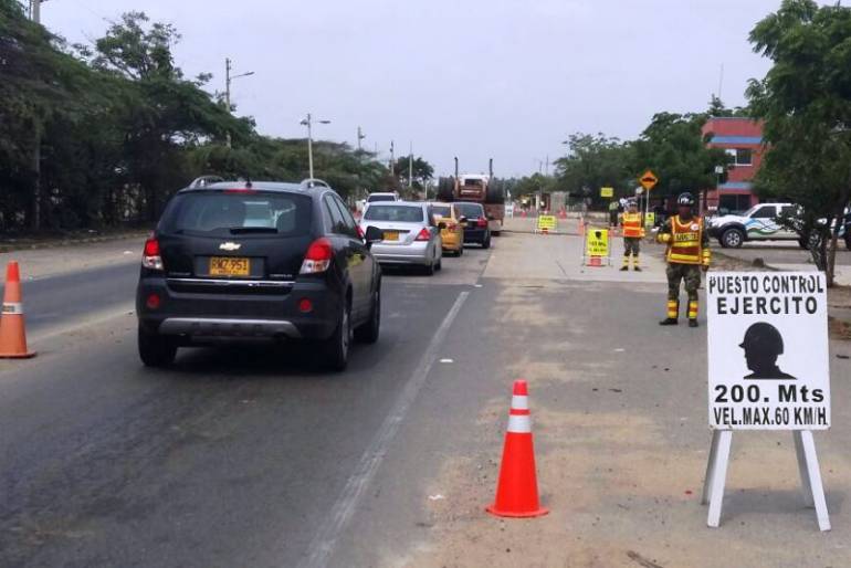 Ejército Nacional resguarda vías en 14 municipios del Sur de Bolívar por el paro camionero: Ejército Nacional resguarda vías en 14 municipios del Sur de Bolívar por el paro camionero