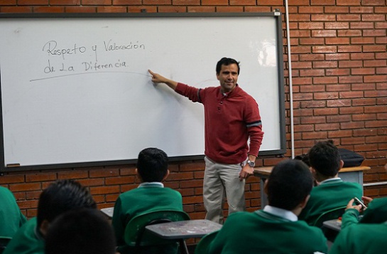 Duitama necesita 14 mil millones de pesos para la infraestructura educativa: Duitama necesita 14 mil millones de pesos para la infraestructura educativa Duitama necesita 14 mil millones de pesos para la infraestructura educativa: Duitama necesita 14 mil millones de pesos para la infraestructura educativa