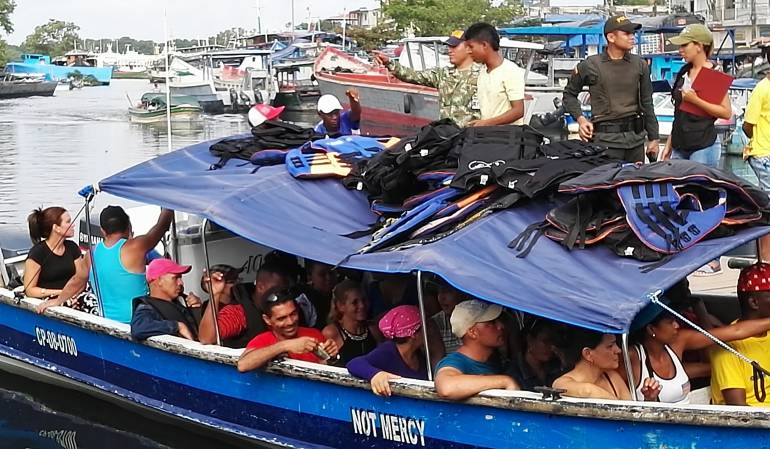 Centenas de migrantes ilegales abandonaron Turbo: Más de 300 cubanos con niños y mujeres en embarazo abandonaron Turbo
