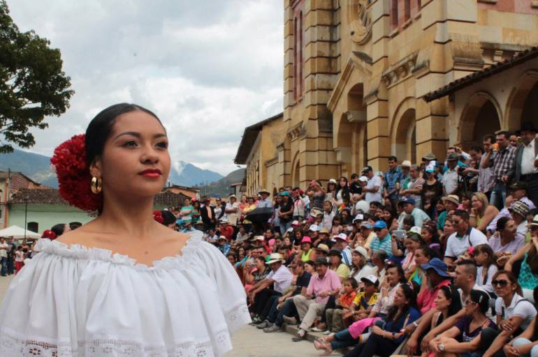 15 MUNICIPIOS DE FERIAS EN SANTANDER: Este fin de semana 15 municipios celebran sus fiestas en Santander
