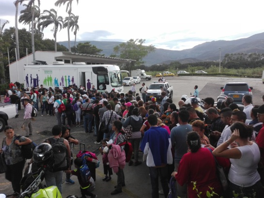 Más de 54.000 personas se han movido entre Colombia y Venezuela tras reapertura de frontera Más de 54.000 personas se han movido entre Colombia y Venezuela tras reapertura de frontera