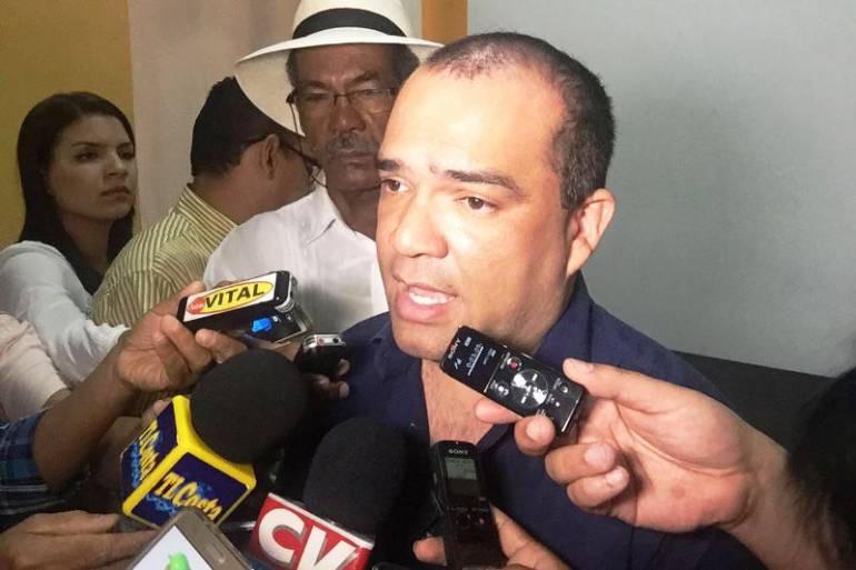 Aumento de tasas de interés no permitirá refinanciación del prestamo de $250 mil millones: Aumento de tasas de interés no permitirá refinanciación del prestamo de $250 mil millones
