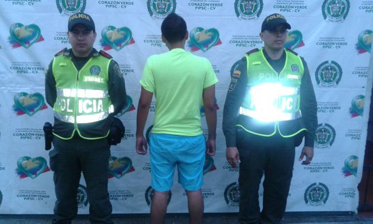 Menor quemó con agua caliente a una adulta mayor: En Cali, menor de 16 años le arroja agua caliente a mujer de 85 años