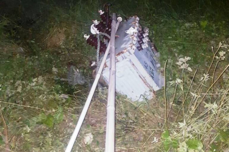 Capturan a hombre que pretendía hurtar un transformador de un poste en Cartagena: Capturan a hombre que pretendía hurtar un transformador de un poste en Cartagena