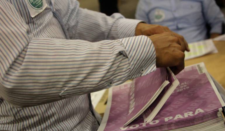 CALDENSES HABILITADOS PARA VOTAR EN EL EXTERIOR: Tres mil caldenses en el exterior podrán votar el plebiscito