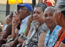 Las aseguradoras piden al Gobierno una reforma pensional urgente