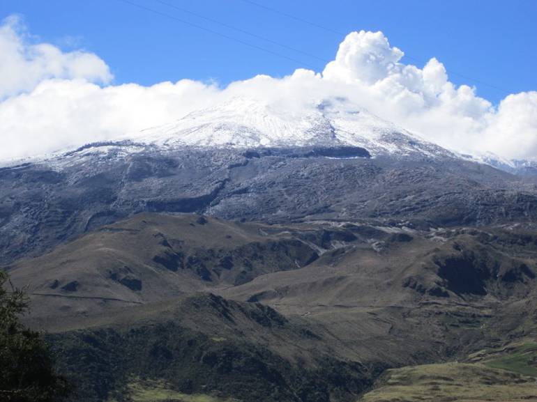 Sismos en el Volcán Nevado del Ruiz: El ruiz volvió a registrar un sismo en el cráter Arenas