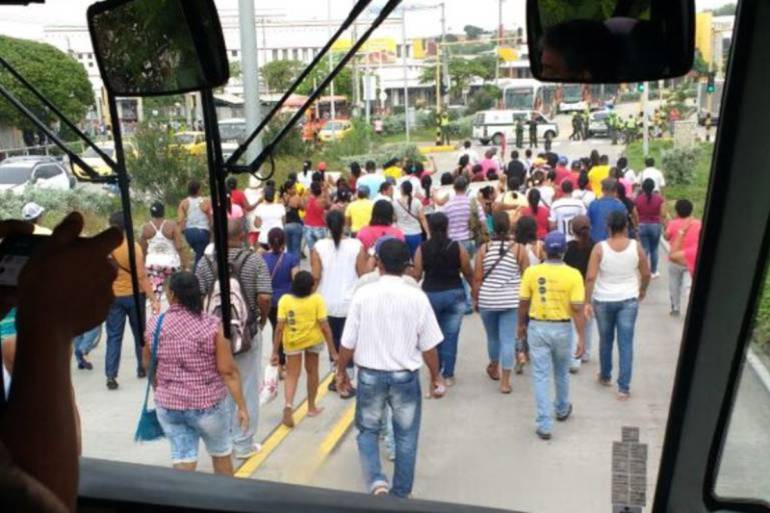 Transcaribe denunciará penalmente a quienes bloqueen el carril del sistema: Transcaribe denunciará penalmente a quienes bloqueen el carril del sistema