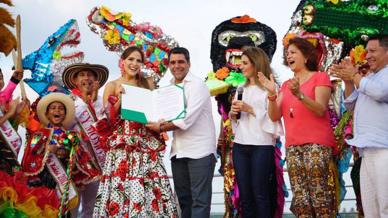 Stephanie Mendoza, reina del carnaval de Barranquilla.