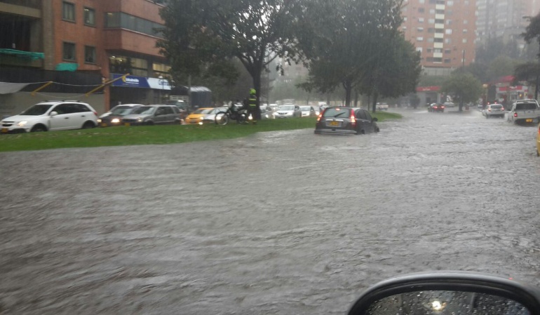 Lluvias en Bogotá: Encharcamientos en distintas zonas de la ciudad por fuertes lluvias