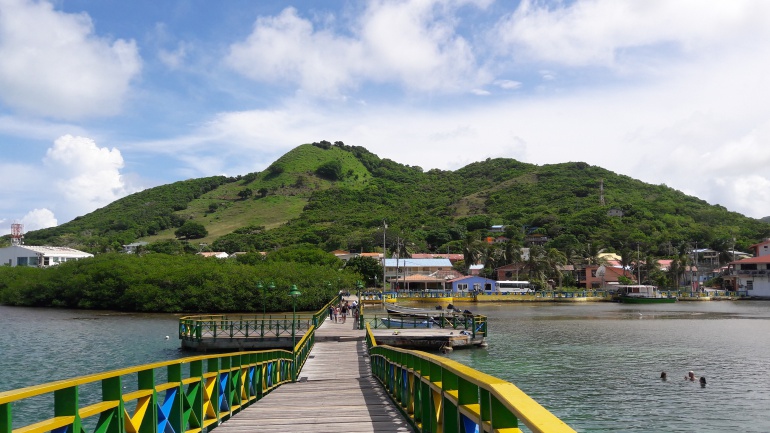 Noticias de San Andrés: Toque de queda para menores de edad en la isla de Providencia