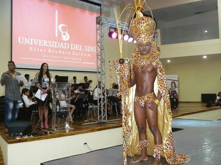 Realizan Primera Pasarela Juvenil en Cartagena en el marco de Fiestas de Independencia: Realizan Primera Pasarela Juvenil en Cartagena en el marco de Fiestas de Independencia
