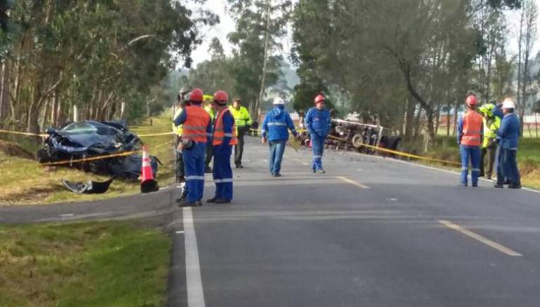 Accidente en Otanche, Boyacá deja cuatro adultos y dos menores ... - Caracol Radio