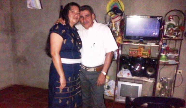 Elibeth Murcia Castro con Henry Perez