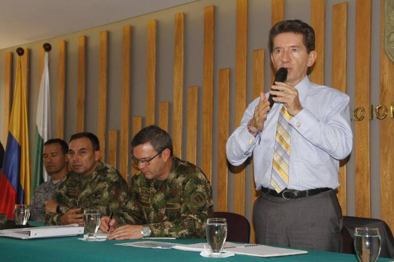 RECOMPENSA 50 MILLONES DE PESOS: Ofrecen recompensa de 50 millones por asesinos de 4 policías en Antioquia