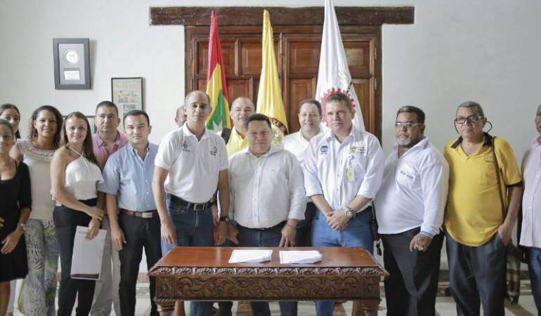 12 mil taxistas serán capacitados en seguridad vial en Cartagena