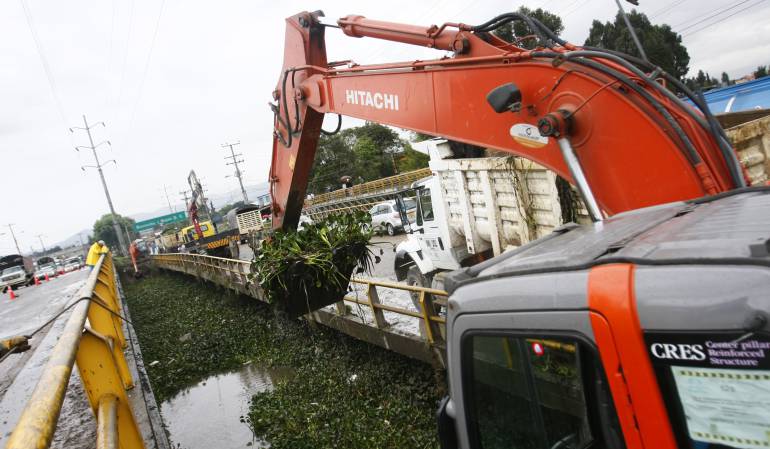 Limpieza del río Bogotá ha dado resultados positivos: Intervenciones al Río Bogotá sí han sido efectivas para evitar inundaciones: Car
