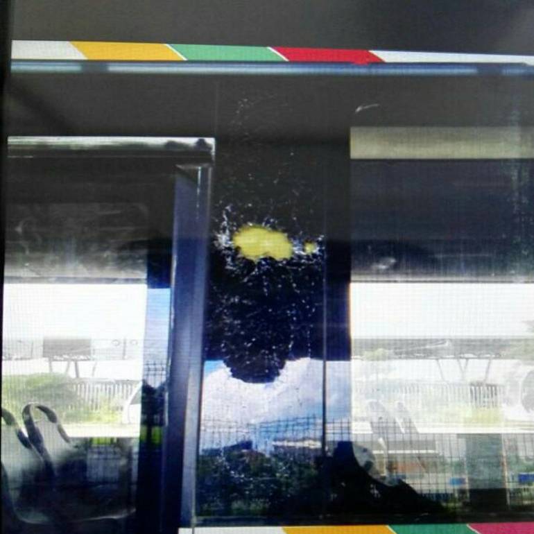 Una vez más atacan a buses de Transmetro en Soledad - Caracol Radio