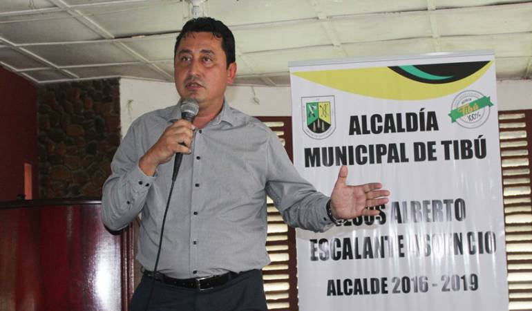 Alcalde de Tibú revela que ya hay pre concentración de las farc - Caracol Radio