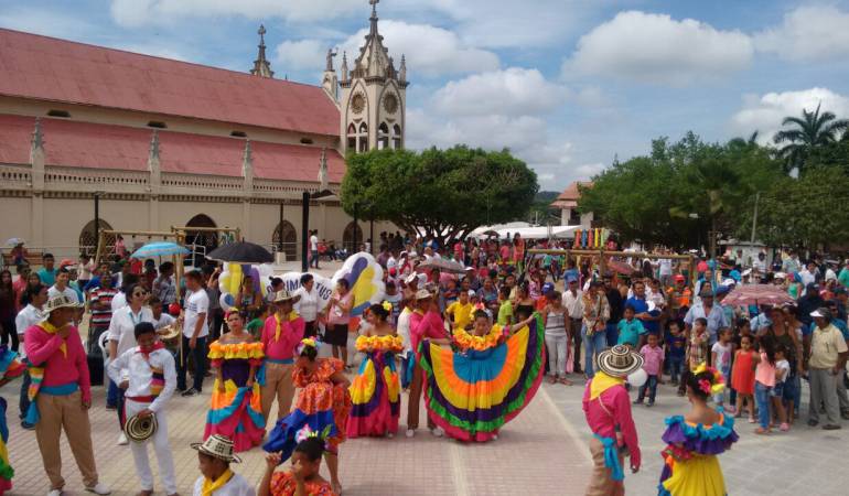 Jornada 100 días 500 hechos del DPS en Sucre: En Ovejas, Sucre, finalizó la jornada 100 días 500 hechos del DPS
