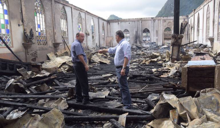 Alerta de ateos ante posible uso del erario para reconstrucción de iglesia