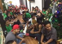 Caracol Radio entregó regalos de navidad a tres fundaciones