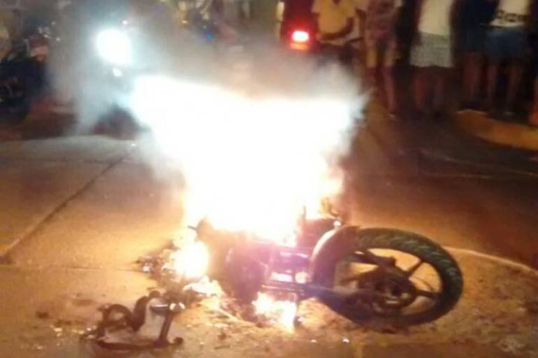 Supuesto asaltante resultó herido de bala a manos de una comunidad de Cartagena: Supuesto asaltante resultó herido de bala a manos de una comunidad de Cartagena