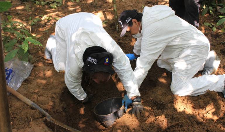 exhumación; CTI; judicial;: En Victoria y Marquetalia, Caldas, exhuman dos cuerpos