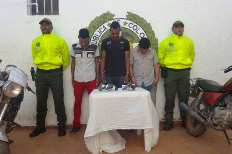 Policía de Bolívar capturó tres hombres con granada de fragmentación y armas de fuego: Policía de Bolívar capturó tres hombres con granada de fragmentación y armas de fuego